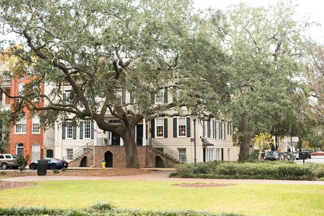 Villa Orleans Square à Savannah Extérieur photo